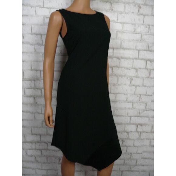 $268 Trina Turk Black Joyous Crepe Asymmetric Shift Dress Pockets Small NEW - Picture 7 of 12